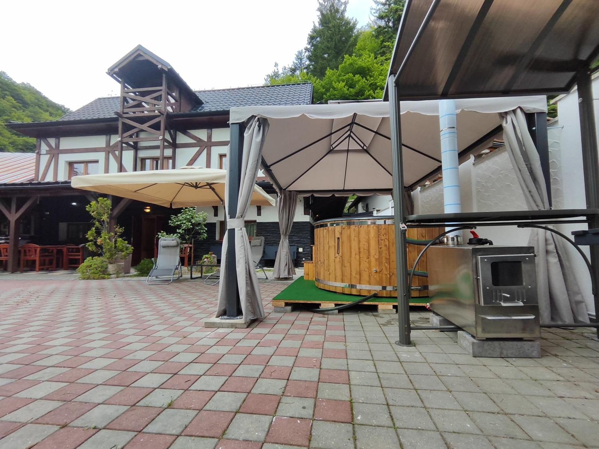 Chata Gatterhof Banska Stiavnica Exterior foto